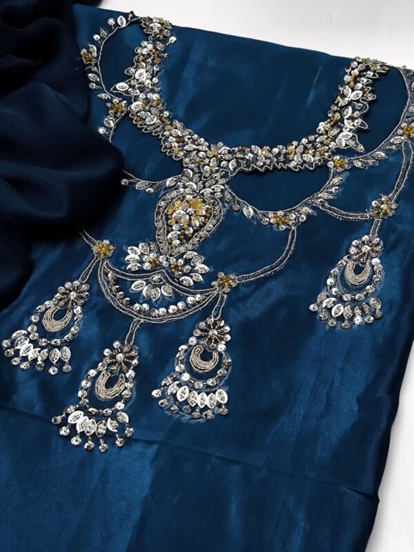 Qatan Silk Handmade Fancy 3Pc Dress - Image 4