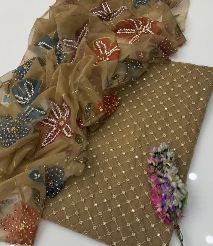 Wedding Wear Handwork Floral 3Pc Dress - Image 4