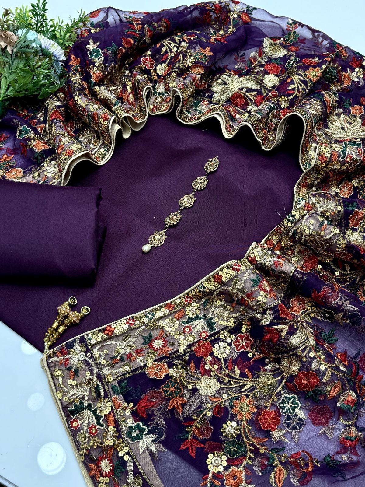 Fancy Qatan Silk With Organza Heavy Dupatta 3pc Dress - Image 11