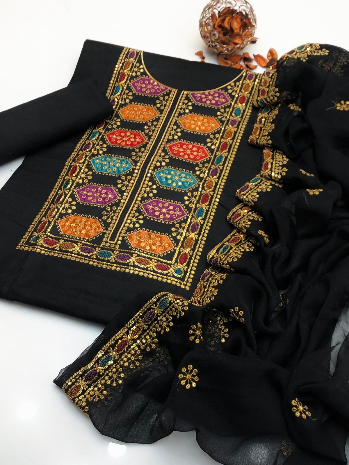 Aneelas Black Edition Lawn Cotton3PC Dress - Image 5