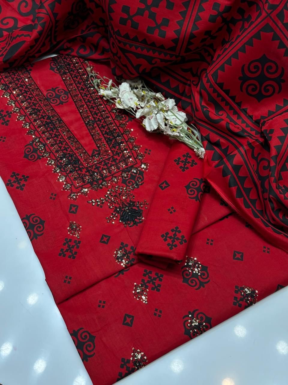 Lawn Block Print + Embroidered 3PC Dress - Image 5